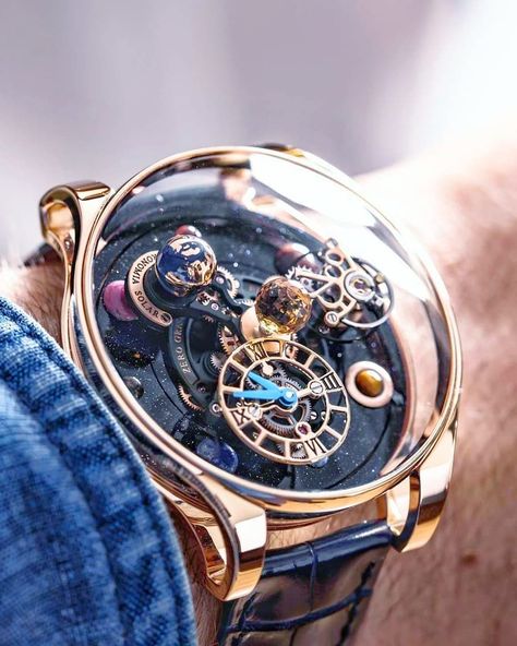 The @jacobandco Astronomia Solar model was designed to feature a solar system on the dial. Featuring a three dimensional movement, domed… Silver Pocket Watch, Swiss Army Watches, Expensive Watches, Invicta Watches, Stylish Watches, Sport Chic, Men's Watches, Luxury Watches For Men, Beautiful Watches