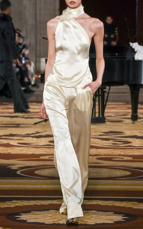 Women's Laquan Smith Fall/winter 2024 Collection | Moda Operandi Silk Wide Leg Pants, Laquan Smith, Silk Outfit, Outfits Winter, Mode Inspiration, Silk Top, Couture Fashion, Moda Operandi, Classy Outfits