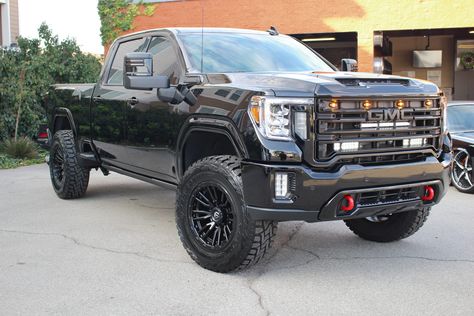 Gmc At4, Gmc 2500, Silverado Hd, Gmc Sierra 2500hd, Black Truck, White Truck, Club Red, Light Bars, Chevy Colorado