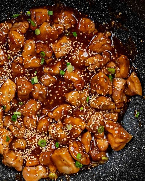 Elevate your dinner game with my quick and easy Teriyaki Chicken recipe. Perfectly glazed chicken with homemade sauce—ready in 20 minutes! #teriyaki #chicken #chickenthighs #recipe Teriyaki Chicken Hibachi Recipe, Quick Chicken Teriyaki Recipe, Healthy Teriyaki Chicken Recipe, Soy Vay Teriyaki Chicken, Teriyaki Chicken Aesthetic, G Hughes Teriyaki Recipes, Chicken Terriaki Recipe, Terriaki Chicken Stirfry, Chicken Terriaki Chicken Stir Fry