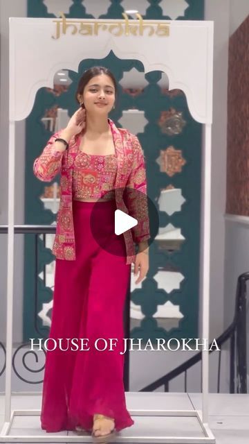 Tailoring Ideas, Indian Outfits Modern, Indo Western Outfits, Business Hub, Western Outfit, Indo Western Dress, Fashion Hub, Trendy Collection, Indo Western