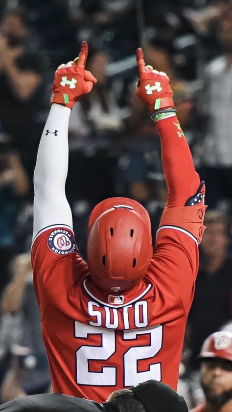 4th HR in 5 games for Juan Soto 🐐   The post Washington Nationals: 4th HR in 5 games for Juan Soto… appeared first on Raw Chili. Baseball Drip, Max Fried, Baseball Pics, Baseball Wallpaper, Nba Stephen Curry, Mlb Wallpaper, Juan Soto, Baseball Photography, Sports Pics