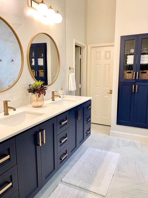 Cordova Master Bath - Contemporary - Bathroom - Dallas - by Bolen Designs | Houzz Dark Blue Bathrooms, Bathroom Cabinet Colors, Crystal Ideas, Blue Bathroom Vanity, Master Bath Vanity, Full Bathroom Remodel, New House Bathroom, House Bathrooms, Bathroom Redesign