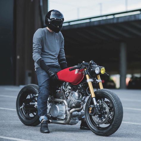 Virago Cafe Racer, Bike Garage, Modern Cafe Racer, Xjr 1300, Retro Bikes, Yamaha Cafe Racer, Cafe Racer Moto, Yamaha Virago, Motor Mobil