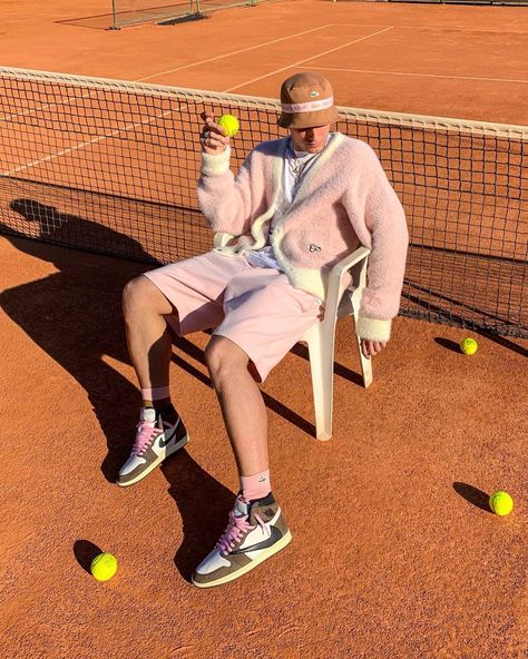 Luca Santeramo’s Instagram post: “Had a nice match w/ IGOR...🐊🎾 @lacoste @golfwang #LacostexGolfLeFleur” Chest Bag Streetwear, Mens Clothing Styles Summer, Aesthetic Fashion Men, Highsnobiety Fashion, Tennis Aesthetic, Japanese Street Wear, Japan Streetwear, Skater Outfits, Aesthetic Outfits Men