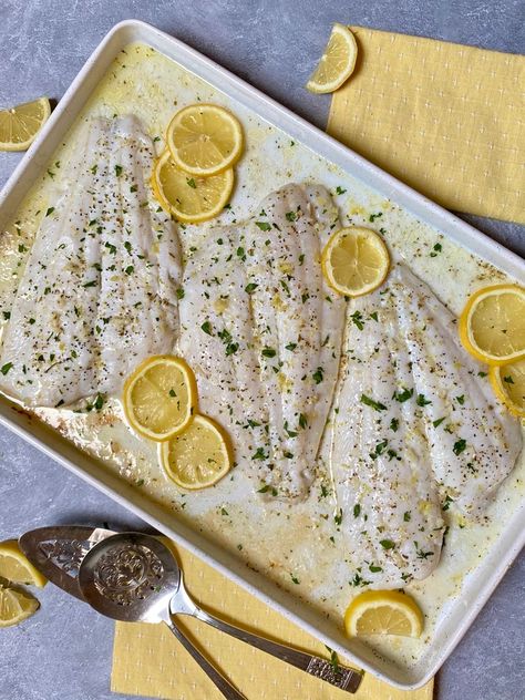 Healthiest Baked Flounder with Lemon and Garlic