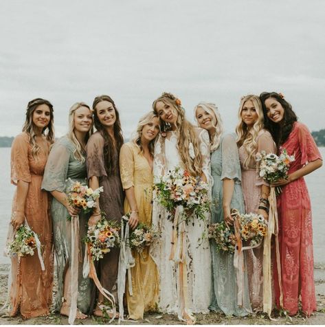 18 Beautiful Mismatched Bridesmaids Dresses - The Glossychic Rainbow Bridesmaid Dresses, Rainbow Bridesmaids, Boho Wedding Bridesmaids, Boho Styl, Hippie Wedding, Mismatched Bridesmaid Dresses, Lakeside Wedding, Boho Bridesmaid, Bridesmaid Dress Colors