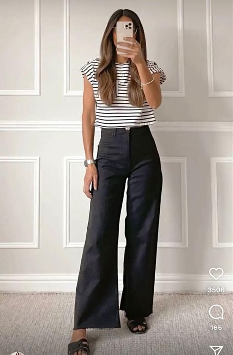 Black Pants Outfit Ideas, Pants Outfit Ideas For Women, Chic Black Pants, Style Black Pants, Culotte Style, Pants Outfit Ideas, Black Pants Outfit, Outfit Ideas For Women, Fashion Mistakes