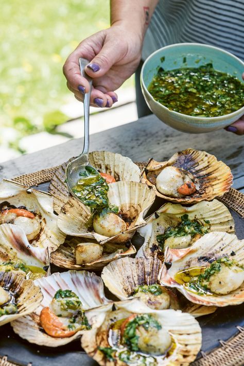 Scallops with Orange, Basil and Caper Dressing Recipe | BBQ Scallops Bbq Fish Recipes, Bbq Fish, Neapolitan Pizza, Full Recipes, Scallop Recipes, Fresh Orange, Seafood Dinner, Summer Bbq, Aioli