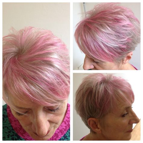 Pink Hair Highlights, Short Spiky Haircuts, Grey White Hair, Silver Blonde Hair, Colour Hair, Short Shag Hairstyles, Short Shag, Silver Blonde, Short Grey Hair