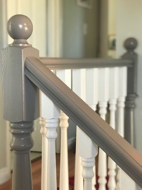 Grey Banister, Painted Banister, Painted Stair Railings, Stair Railing Makeover, Stairs Makeover Ideas, Stairs Renovation, Stair Spindles, Painted Staircases, Stair Banister