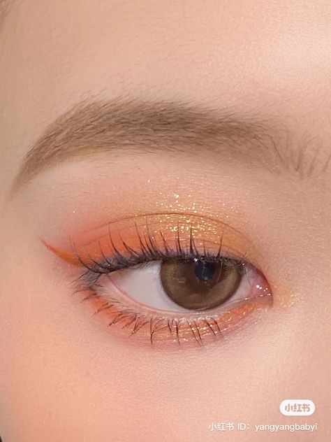 Orange Makeup For Green Eyes, Soft Orange Eye Makeup, Light Orange Eye Makeup, Makeup Looks Orange Brown, Orange Hoco Makeup, Orange Cat Makeup, Charmander Makeup, Orange Blossom Makeup, Simple Thanksgiving Makeup