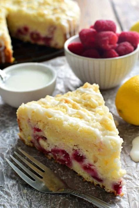 This Lemon Raspberry Coffee Cake is perfect for spring! Packed with the delicious flavors of fresh lemon and raspberries, this coffee cake is sure to become a brunch time favorite! Lemon Raspberry Coffee Cake, Raspberry Coffee Cake, Raspberry Coffee Cakes, Raspberry Coffee, Raspberry Recipes, Breakfast Sweets, Coffee Cakes, Coffee Cake Recipes, Lemon Raspberry