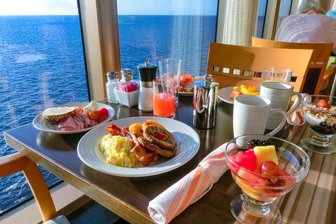 Foods You Should Avoid on a Cruise — and What to Eat Instead Mint Sweets, Geoffrey Zakarian, Cruise Food, Plain Bread, Ginger Drink, Sea Sickness, Dessert Buffet, Relaxing Vacations, Foods To Avoid