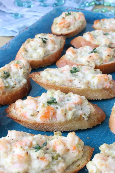 Cajun Shrimp Toast Appetizers, Fancy Apps Appetizer Recipes, Hot Seafood Appetizers, Seafood Tailgate Recipes, Yummy Appetizers Appetizer Ideas, Christmas Appetizers Fancy, Shrimp Horderves Appetizers, Cooked Shrimp Appetizers, Shrimp Toast Recipe Chinese