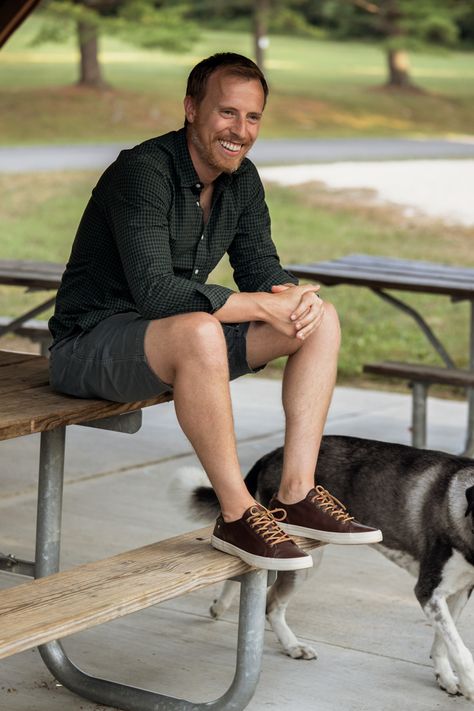 Brown Sneakers Outfit Men Casual, Brown Leather Sneakers Outfit Men, Brown Sneakers Outfit Men, Leather Sneakers Outfit, Suede Boots Outfit, Boots Men Outfit, Sneakers Outfit Casual, Sneakers Outfit Men, Brown Leather Sneakers