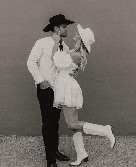 Bridal Dress With Cowboy Boots, Courthouse Wedding Dress Western, Courthouse Wedding Western, Country Wedding Photoshoot, Wedding Dress Cowboy Hat, Guys Outfits For Engagement Pictures, Engagement Photos Outfits Cowboy Boots, Country Courthouse Wedding, Elegant Cowboy Wedding