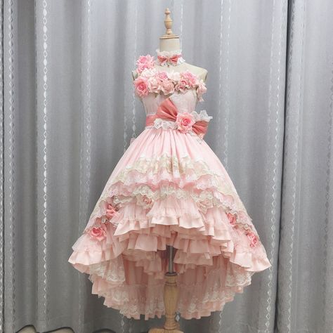 Rose Bride, Gaun Abad Pertengahan, Hello Kitty Dress, Who Made Me A Princess, Style Kawaii, Old Fashion Dresses, Princess Costume, Kawaii Dress, Kawaii Fashion Outfits