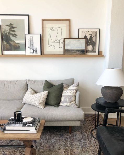 Grey Lounge Styling, Mid Century Scandinavian Living Rooms, Living Room Cottagecore, Decor Grey Couch, Grey Sofa Decor, Living Room Decor Grey Couch, Living Room Decor Grey, Lounge Styling, Mid Century Modern Living Room Design