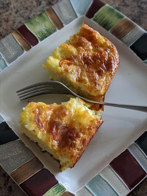 Cheesy Baked Eggs Green Taco Sauce, Cheesy Baked Eggs, Egg Frittata Recipes, Baked Eggs Recipe, Renal Diet, Taco Sauce, Allrecipes Recipes, Egg Breakfast, Breakfast Bake