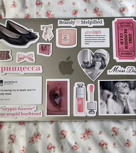 Macbook Design Sticker, Aesthetic Laptop Sticker Ideas, Coquette Laptop Case, Computer Decoration Ideas Stickers, Computer Stickers Ideas, Laptop Customization Ideas, Laptop Stickers Pink, Sorority Girl Aesthetic, Woman Vision Board