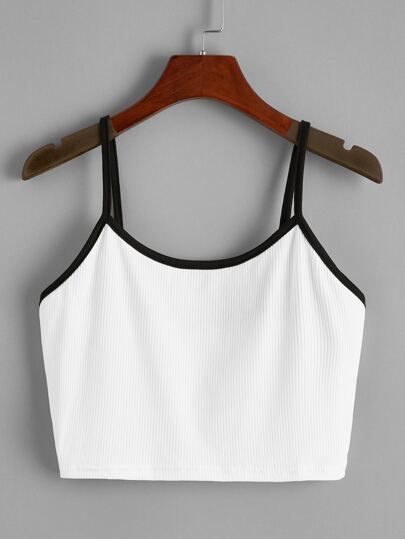 Aesthetic Outfit Ideas, White Cami, Blouse Designs Latest, Summer Crop Tops, Summer Tank, Fashion Hacks Clothes, Summer Tank Tops, Simple Trendy Outfits, White Casual