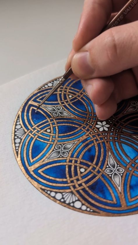 Rob | I'm so freakin' excited about this one. It's one of those pieces that start coming together and you just know it's gonna be siiicckkkk.… | Instagram Celtic Art Patterns, Celtic Mandala Tattoo, Geometrical Pattern Design, Celtic Knot Tutorial, Celtic Knot Drawing, Celtic Mandala, Zentangle Mandala, Blue And Bronze, C Art