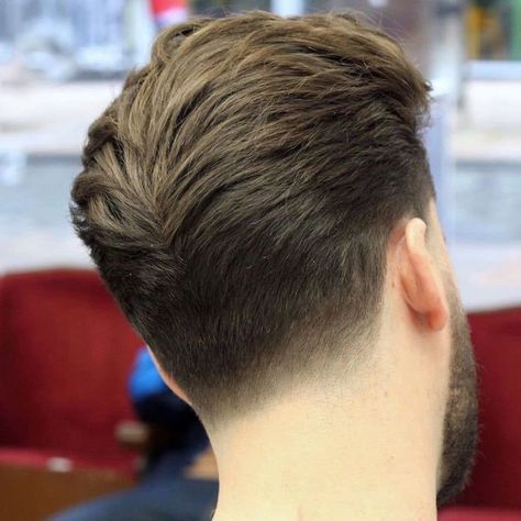 Mens Taper Fade Haircut, Taper Haircut Men, Ducktail Haircut, Tapered Fade, Taper Haircut, Trending Hair, Gents Hair Style, Classic Haircut, Tapered Hair