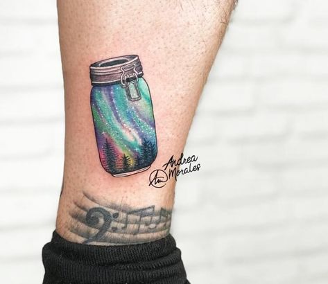 Tattoo photo - Aurora Boreal tattoo by Andrea Morales Aurora Borealis Tattoo, Lights Tattoo, Aurora Tattoo, Northern Lights Tattoo, Watercolour Tattoo, Light Tattoo, World Tattoo, Large Tattoos, Bright Ideas