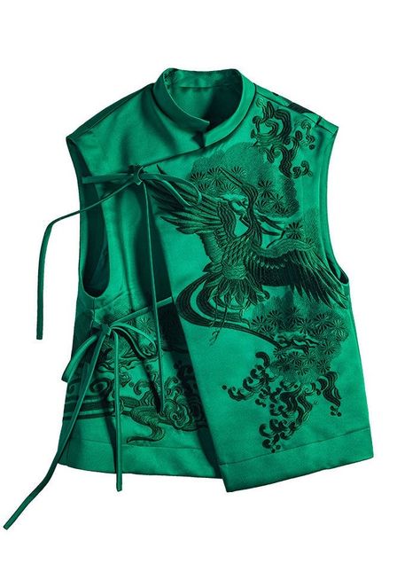 Plus Size Couture, Green Outfit Ideas, Embroidery On Silk, Vest Ideas, Plus Size Vest, Clothes Embroidery, Vest Design, Silk Design, Silk Fashion