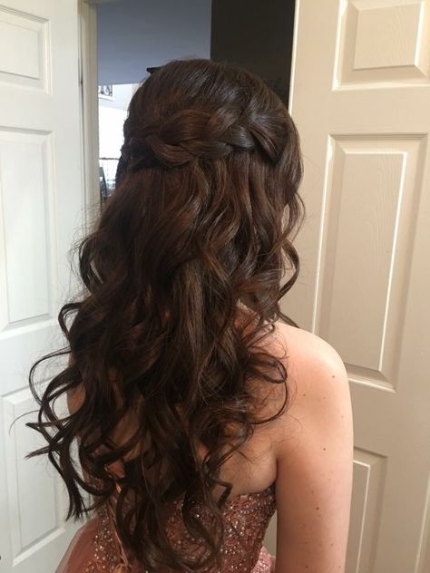 Prom Hairstyles For Long Hair With Braid, Braided Hairstyles For Quinceanera, Prom Hairstyles Half Up Half Down Twist, Prom Curls Hairstyles, Curls Prom Hairstyles, Curled Hair Down For Prom, Easy Fancy Hair Styles For Long Hair, Prom Hairstyles Half Up Half Down Braid Brown Hair, Prom Hair Styles Braids