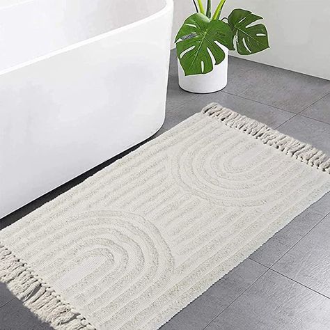 White Rug Bathroom, Rug Runner Bathroom, Bathrooms Rugs, Neutral Bathroom Rugs, Layered Bathroom Rugs, White Mat, Rug For Bathroom, Bathmat Ideas Bathroom Modern, Bathroom White Rug