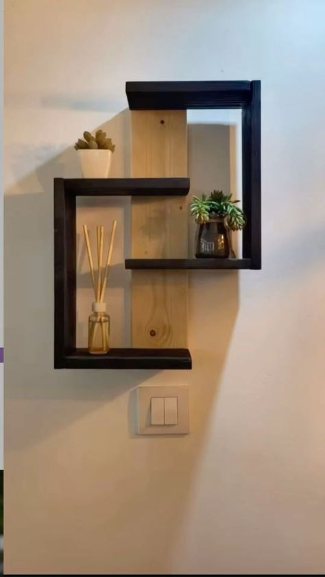 Decor Shelves, House Interior Design Styles, Home Decor Shelves, Smart Home Design, Wall Shelves Design, Wall Decor Design, Room Setup, Diy Home Furniture, Shelf Design