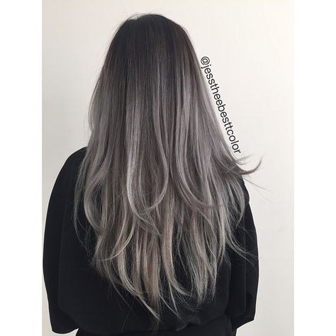 Black-grey ombre                                                                                                                                                      Mais Long Grey Hair, Ash Gray Hair Color, Ash Grey Hair, Gray Highlights, Silver Ombre Hair, Gray Balayage, Grey Ombre Hair, Best Hair Dye, Brown Ombre Hair