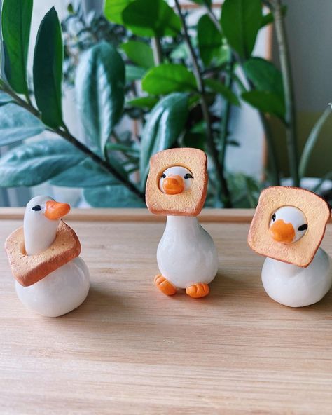 Easy Clay Sculptures, Kule Ting, Sculpture Art Clay, Tanah Liat, Clay Diy Projects, Clay Crafts Air Dry, Seni Origami, Polymer Clay Animals, Cute Polymer Clay