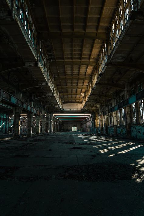 Abandoned Warehouse, Factory Architecture, The Heist, Abandoned Factory, Warehouse Design, Corridor Lighting, Living Room Decor Gray, Live Picture, Dark Matter