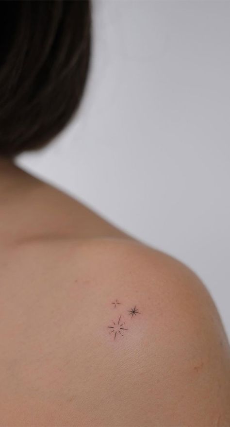 star tattoo, star tattoos, star tattoo designs, star tattoo ideas, star tattoo on arm, star tattoo on hand Stars Tatoos Woman, 3 Star Tattoos For Women, 8 Point Star Tattoo, Stars Shoulder Tattoo, Arm Star Tattoo, Falling Star Tattoo, Twinkle Tattoo Stars, Little Star Tattoo, Sun And Stars Tattoo