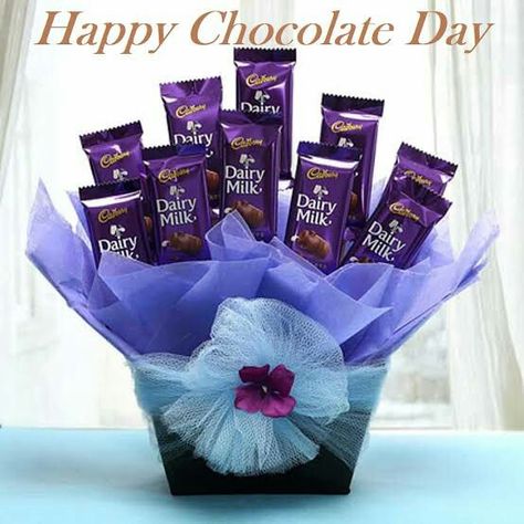 Happy Chocolate Day, Chocolate Delivery, Chocolate Flowers Bouquet, Chocolate Basket, Online Chocolate, Chocolate Bouquet Diy, Candy Bouquet Diy, Last Minute Birthday Gifts, Dairy Milk Chocolate