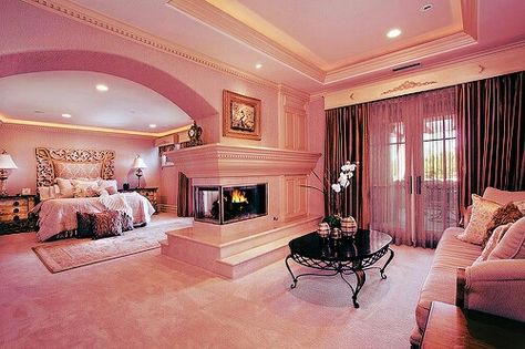 bedroom, luxury, and pink image Luxury Master Suite, Mansion Bedroom, Bilik Idaman, Elegant Bedroom Decor, Desain Furnitur Modern, Sanctuary Bedroom, Bedroom Master, Luxury Bedroom Master, Luxury Bedroom