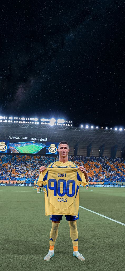 #cristiano #ronaldo #wallpapers #alnassr Manchester United Ronaldo, Cristiano Ronaldo Body, Football Ronaldo, Cristiano Ronaldo Style, Ronaldo Photos, Cr7 Wallpapers, Cr7 Jr, Cristino Ronaldo, Real Madrid Team