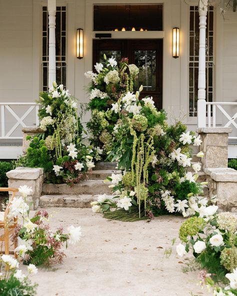 Counting down the days until spring has sprung 🍃🕊️🌷 Hostess: @jennamcelroyphoto Workshop: @theeditorialseries Planner: @bettsandcoevents Venue: @mattiesaustin Photo: @madison.shewmaker Video: @thecrakes Bridal Boutique: @juliangoldbridal Dress Designer: @sarehnouri MUAH: @crownofglorybeauty Florals: @idamayesfloral Paper & Day of Signage: @laurenqdesignstudio Jewelry: @nicole_mera__ Tabletop Rentals: @noma_eventsatx Furniture Rentals: @moontowerrentals Decor Rentals: @beelavish... Wedding Gazebo Flowers, Wedding Ceremony Florals, Wedding Flatlay, White Wedding Arch, Ceremony Florals, Ceremony Aisle, Aisle Flowers, White Wedding Theme, Wedding Arch Flowers