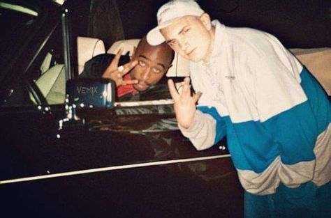 Stussy Wallpaper, Tupac Photos, Marshall Eminem, New Eminem, 90s Rappers, Eminem Wallpapers, Eminem Photos, All Eyez On Me, Eminem Slim Shady