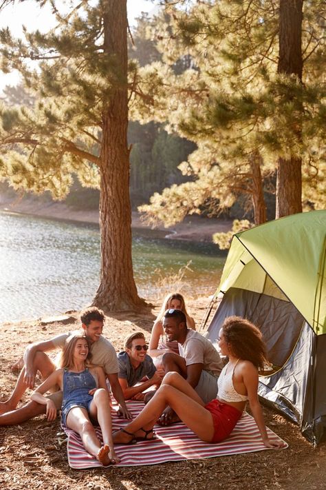 Camping Photography Friends, Summer Camping Photography, Friends In Summer, Camp Friends, Photography Camp, Camping With Friends, Friends Camping, Camping Photo, Camping Friends