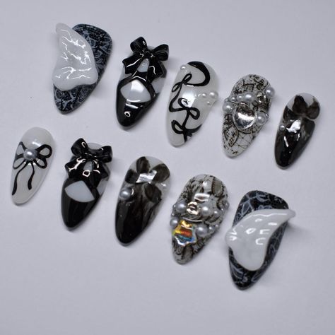 Black Swan Nails, Swan Nails, Black Chrome Nails, Korean Nails, Japanese Nail Art, Y2k Nails, Sour Candy, Nail Charms, Black Swan