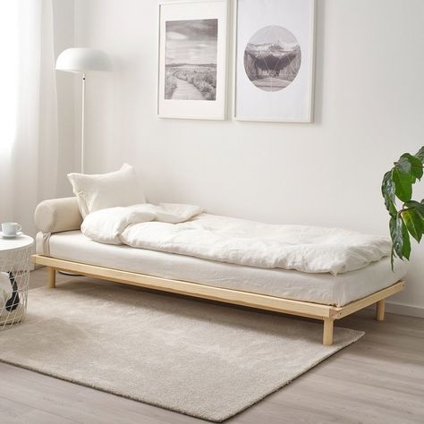 Banquette Ikea, Ikea Daybed, Divan Cama, Day Bed Frame, Cama Ikea, Sofa Daybed, Modern Daybed, Ikea Bed, Ikea Sofa