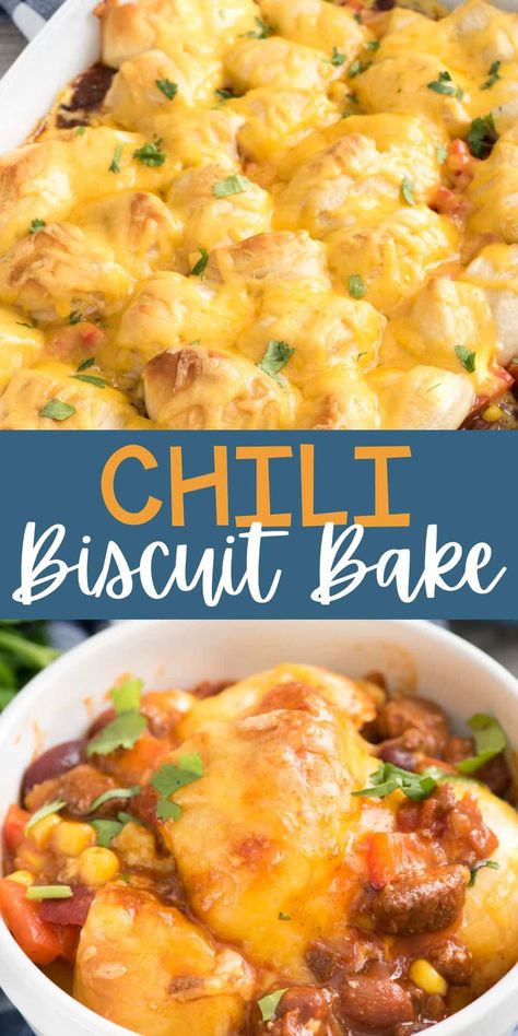 Cheesy Chili Biscuit Casserole is an easy comfort food casserole with biscuits and chili - the perfect weeknight meal. Biscuits For Dinner Meals, Chili Biscuits, Kraft Dinner Recipes, Biscuits And Cheese, Casserole With Biscuits, Baked Chili Cheese Dogs, Unique Chili, Unique Chili Recipes, Pillsbury Biscuit Recipes