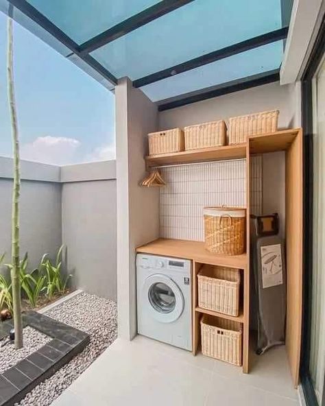 Outdoor Laundry Area, Outdoor Laundry Rooms, Laundry Room Lighting, Balcony Ideas Indian, Stylish Laundry Room, Laundry Room Renovation, Smart Home Design, Small Laundry, Small Balcony Ideas