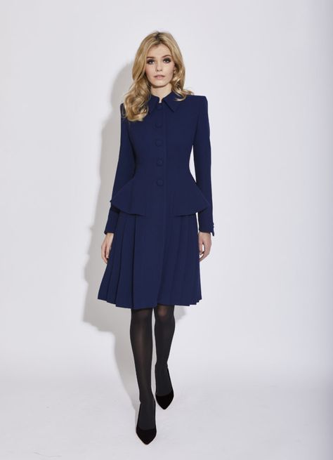 Nicolette – Catherine Walker Catherine Walker, Queen Dresses, Corporate Dress, Royal Clothing, Royal Outfits, Solid Color Dress, Modest Fashion Outfits, Classic Dress, Royal Fashion