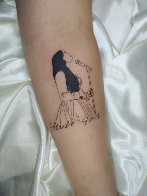 #demi #tattoo #inspiration #homage Demi Tattoo, Demi Lovato Tattoos, Tattoos Inspo, Flash Tattoos, Sandra Oh, Demi Lovato, Tattoo Inspo, Geometric Tattoo, Tatting