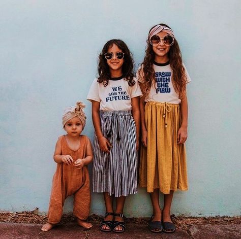 @tanabanana Kid Styles, Stylish Kids, Boho Kids Fashion, Kids Fashion Inspiration, Stylish Kids Outfits, Boho Kids, Moda Boho, Kids Fashion Girl, Baby Outfits